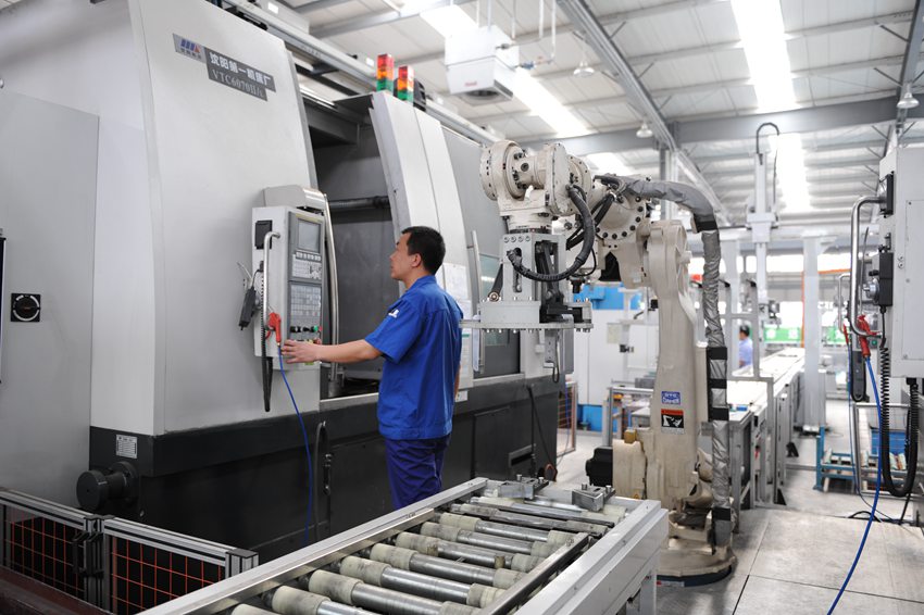 長(zhǎng)春新區(qū) 以先進(jìn)裝備制造產(chǎn)業(yè)集聚與互聯(lián)網(wǎng)技術(shù)融合 積蓄高質(zhì)量發(fā)展新勢(shì)能